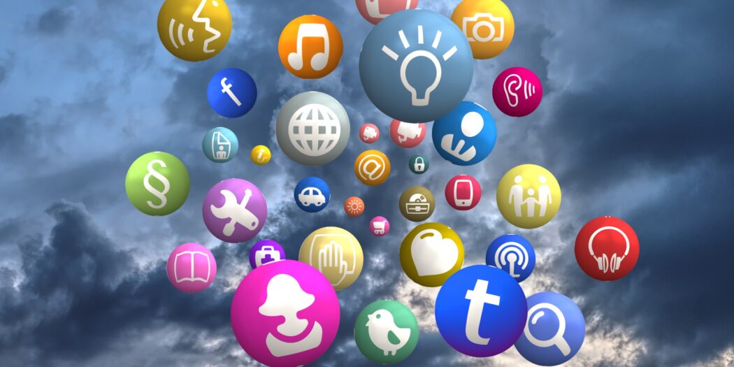 Social Media, Like War